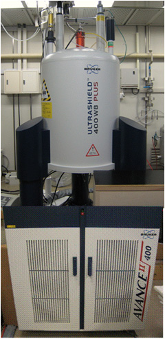 Bruker AVANCEIII 400WB 固体NMR装置